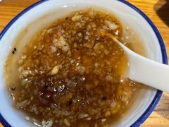 -野山舂·贵州现舂酸汤火锅(鸿通城店)