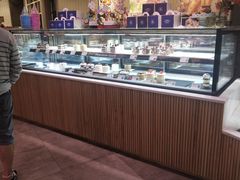 面包甜点陈列柜-巴黎贝甜(龙之梦购物中心虹口店)