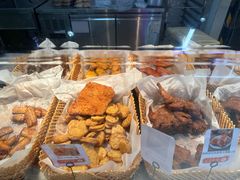 -盒马鲜生(丁香国际店)
