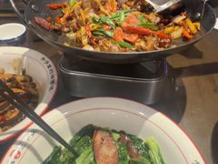 -富正毅三下锅·湘西韵味(天门山索道店)