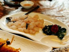 手剥龙井虾仁-十八棵（老龙井）御茶园(老龙井店)