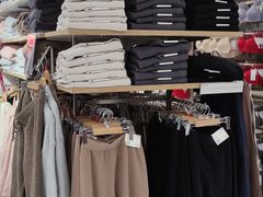 -优衣库(北京万柳华联购物中心店)