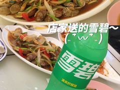 -覃记海鲜美食餐厅