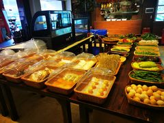 自助取餐区-四海酒家生态粤菜