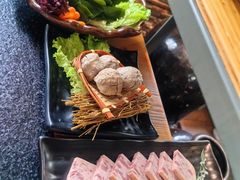 -湊湊火锅·茶憩(南京东路悦荟店)