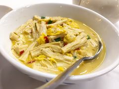 -楚山晓·湖北菜(武汉光谷K11店)