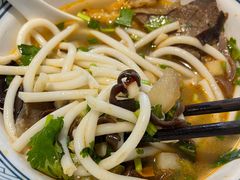 -粉吖吖·邵阳米粉(体育西路店)