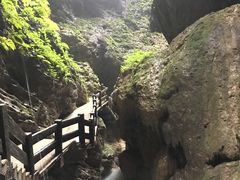 -龙水峡地缝景区