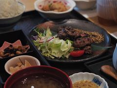 岩烧雪花牛肉定食-味太助·银饭食堂(中华城店)