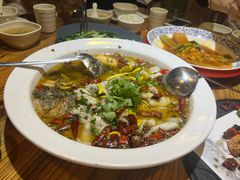 -花溪雨·森林餐厅(石基店)