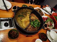 -榕江牛瘪牛肉火锅
