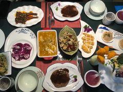 -忘忧草融合私房菜(红鼎国际店)