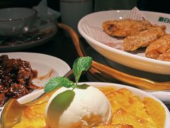 -新白鹿餐厅(滨江银泰店)
