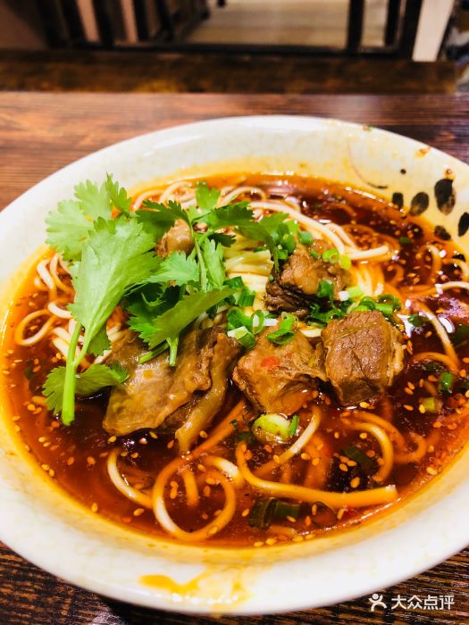 枝味-香辣牛肉面-菜-香辣牛肉面图片-成都美食-大众点评网