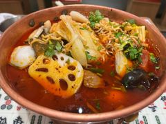 香菜牛肉-成都你六姐·牛肉冒菜·麻辣香锅(长泰广场店)