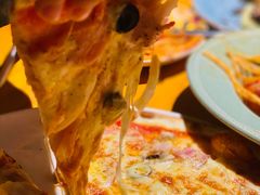 -JINNS锦时 steak&pizza(浸信会礼拜堂旧址店)