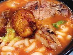 番茄浓汤鸡翅猪扒通粉-华嫂冰室(尖沙咀店)