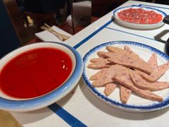-爱你您·自家鱼塘·活水喷泉鱼火锅(八里店)