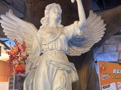 -暴风岛沉浸式体验馆(百联世纪店)