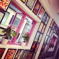 -T8 SALON