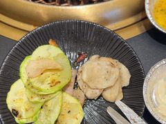 -極屋鮨牛 · 烧肉酒场(时代C馆店)