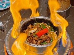 -海派悦庭·海胆烧麦·新融合菜(凯德广场店)