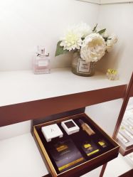 -美肤盾祛痘·问题肌头疗管理中心