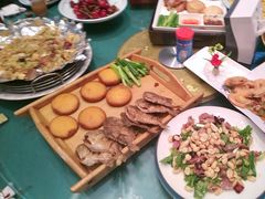 -龙香居海鲜浑锅家常菜·特色驴肉