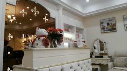 -印奈儿美甲手足护理机构