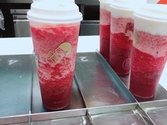 -喜茶(杭州滨江宝龙店)