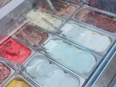 -VENCHI 闻绮(上海佛罗伦萨小镇店)