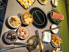 -楠小云·云南鲜菌·鲜牛自助火锅(九眼桥店)