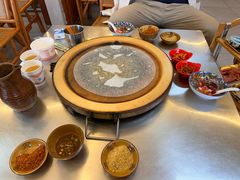 -阿昌白族石板烧·菌锅(大理古城店)