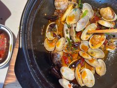 -蚝堡海鲜·威海菜·海肠捞饭·烧烤·亚洲吃蚝公司(幸福门店)