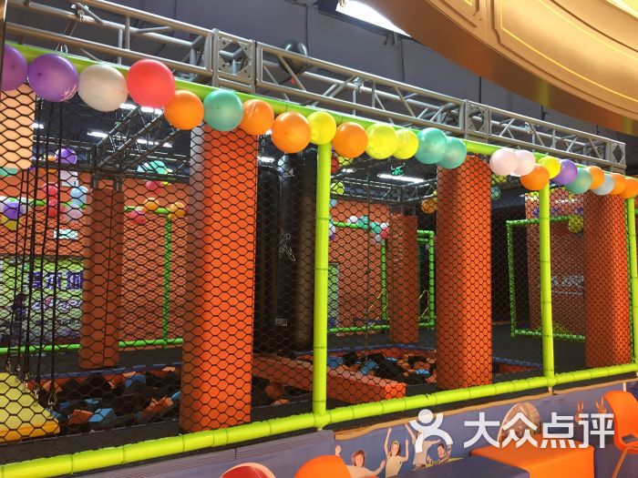 airpark爱尔城运动工场(利群金鼎广场店)图片 - 第1022张