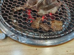 -牛信亭韩国料理·炭火烤肉(紫藤路店)