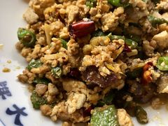 臭豆腐笋尖虾皮-大牌大·传统杭帮菜(湖滨店)