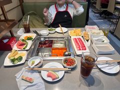 -海底捞火锅(杭州滨江九宜城店)