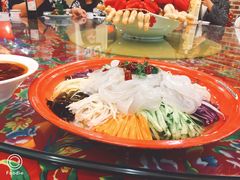-闯关东东北农家菜(崂山石老人店)