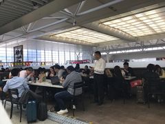 -星巴克(上海虹桥站2A检票口)