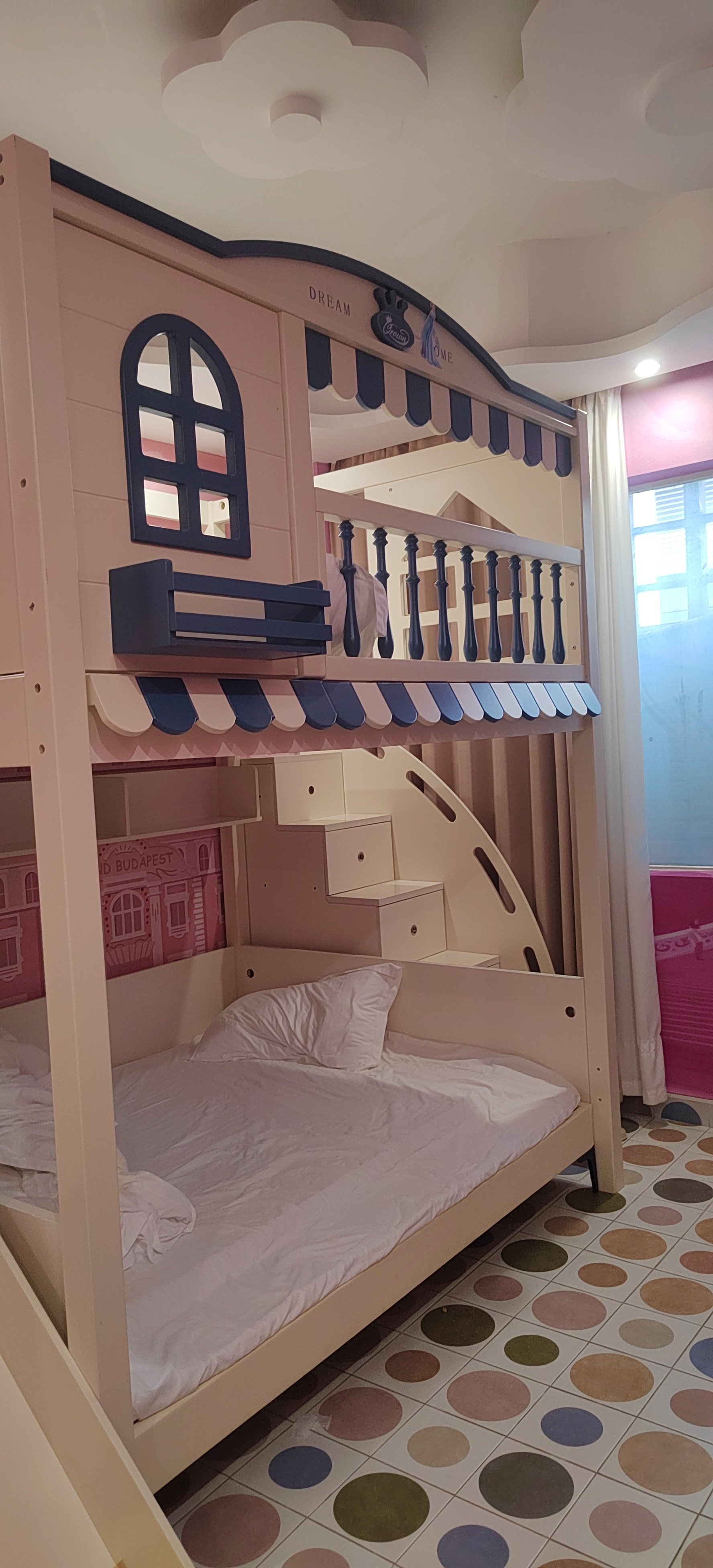 女儿和爸爸住酒店该选什么