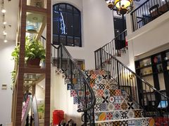 -The Dishes Seafood & Restaurant