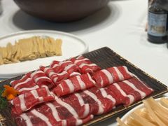 -红鼎豆捞·非遗鲍皇汤火锅(宝丰路店)