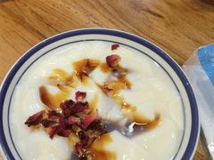 -云阿蛮云南生烫牛肉米线(奉贤路店)