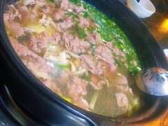 -乐山食古香跷脚牛肉