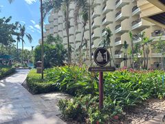 -亚龙湾喜来登·美景台大堂吧