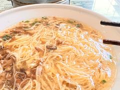 -正一涵老味道名小吃(广汉总店)