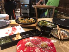 -何师烧烤·香辣蟹·川菜·30年老品牌(太古里旗舰店)