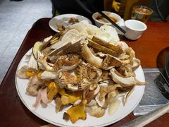 -菌之家·专业纯野生菌火锅·特色炒菌