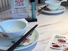 -荷花亭·湖北融合菜(中商广场店)